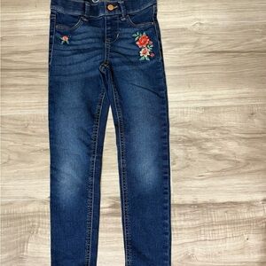 Wonder Nation Blue Jeans Girl's with Floral Design Size. 6-6x
